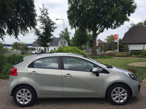 Kia Rio - 1.2 CVVT Comfort Pack 1ste eige, Nieuwstaat - 1