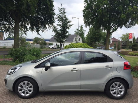 Kia Rio - 1.2 CVVT Comfort Pack 1ste eige, Nieuwstaat - 1