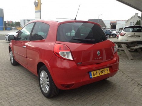 Renault Clio - 1.2 TCe Collection - 1