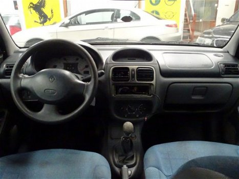 Renault Clio - 1.4-16V Si Stuurbekrachtiging - 1