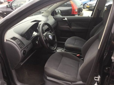 Volkswagen Polo - 1.4 16V 75pk - 1