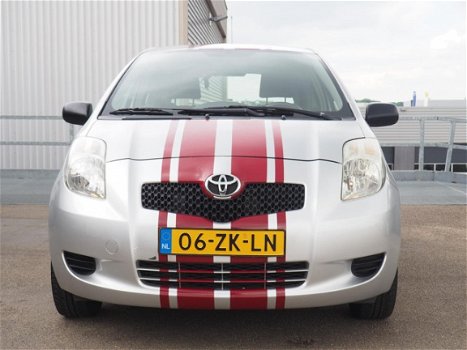 Toyota Yaris - 1.0 12V VVT-I 3DR Spirit - 1