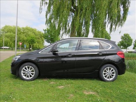 BMW 2-serie Active Tourer - 218i Executive 122000km NAVI LMV CRUISE *NL-AUTO - 1