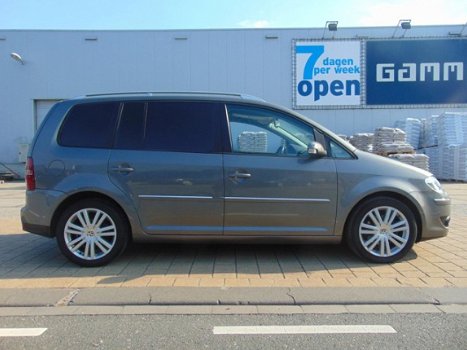 Volkswagen Touran - 2.0 TDI Comfortline /Navi/6Bak/Park sens/Clima/Distributie 40dkm vv/Cruise contr - 1