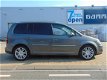 Volkswagen Touran - 2.0 TDI Comfortline /Navi/6Bak/Park sens/Clima/Distributie 40dkm vv/Cruise contr - 1 - Thumbnail