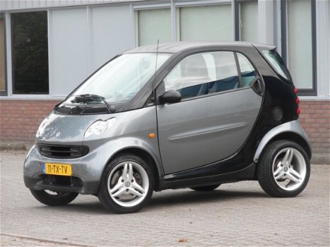 Smart Fortwo coupé - 0.7 pure 37 Nieuwe Apk/NAP 70.218 KM - 1