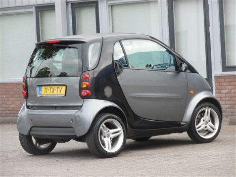 Smart Fortwo coupé - 0.7 pure 37 Nieuwe Apk/NAP 70.218 KM - 1