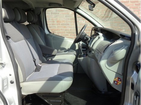 Opel Vivaro - 2.5 CDTi 145Pk Automaat6 Dubbele cabine L2 6-Persoons | Airco | Dubbele zij-schuifdeur - 1