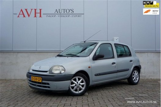 Renault Clio - 1.6 RN Automaat - 1