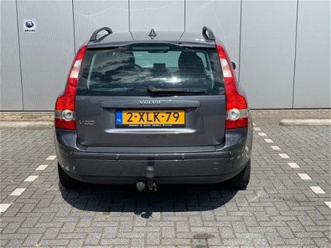 Volvo V50 - 2.0 145 PK MOMENTUM, FAMILY-LINE, ESTATE-LINE, NAVIGATIE - 1