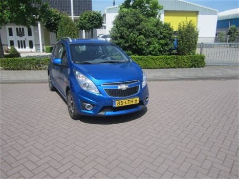 Chevrolet Spark - 1.2 16V LT - 1