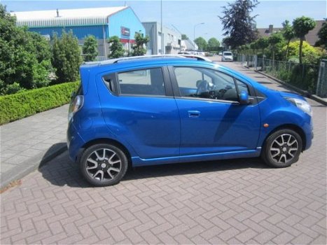 Chevrolet Spark - 1.2 16V LT - 1