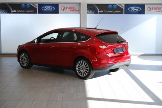 Ford Focus - 1.6 ECOBST 150PK TITANIUM TREKHAAK 150OKG NAVI - 1