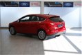Ford Focus - 1.6 ECOBST 150PK TITANIUM TREKHAAK 150OKG NAVI - 1 - Thumbnail