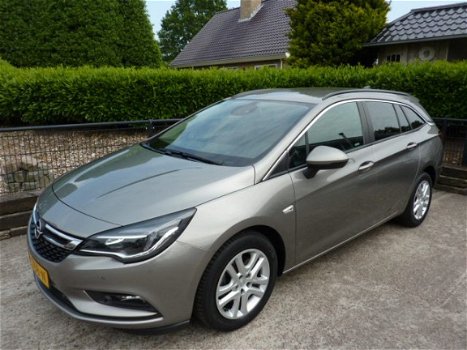Opel Astra Sports Tourer - 1.6 CDTI Business+ - 1