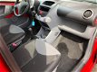 Peugeot 107 - 1.0-12V XR | 5 Deuren | - 1 - Thumbnail