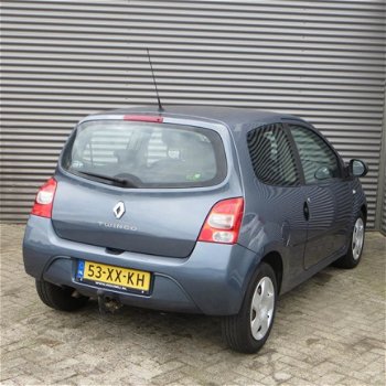 Renault Twingo - 1.2-16V Dynamique . Deze auto verkeert in uitstekende staat van onderhoud. o.a. Air - 1