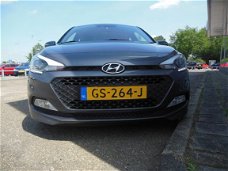 Hyundai i20 - 1.2 HP i-Motion Comfort Nw type Cruise control | Climate control | radio/cd | centrale