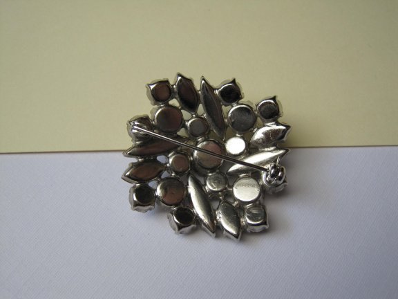 Broche zilverkleurig met heldere en grijze rijnstenen 3.6 cm - Afbeelding 6