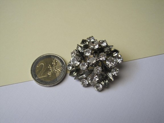 Broche zilverkleurig met heldere en grijze rijnstenen 3.6 cm - Afbeelding 7