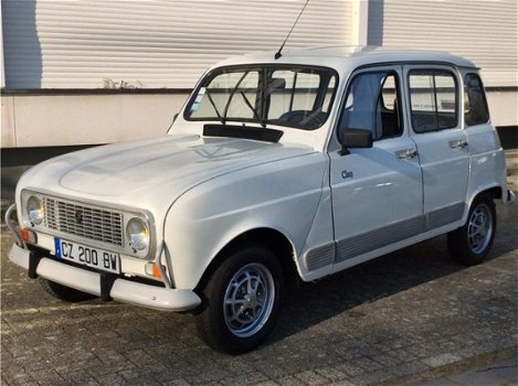 Renault 4 - R 4 GTL CLAN bouwjaar 1987 - 1