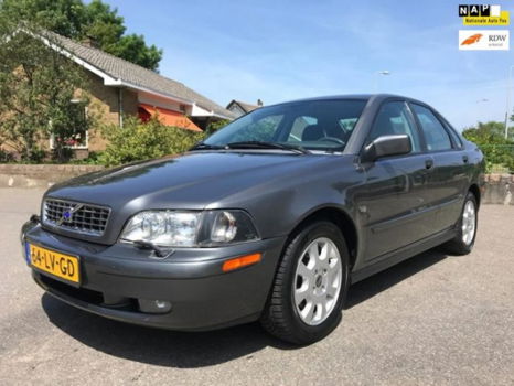 Volvo S40 - 1.8 Europa * Automaat / Youngtimer / Cruise Control - 1