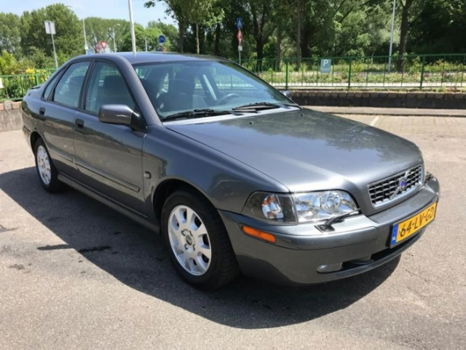 Volvo S40 - 1.8 Europa * Automaat / Youngtimer / Cruise Control - 1