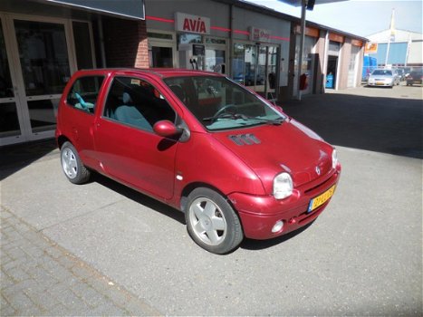 Renault Twingo - 1.2 55 KW E3 S PRIVELEGE AIRCO - 1