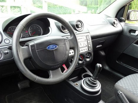 Ford Fiesta - 1.4-16V Futura | Automaat | Airco | Nieuwe D-riem | - 1