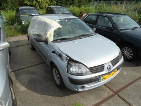 Renault Clio - 1.2 + STUURBEKRACHTIGING - LEES ADVERTENTIE - 1