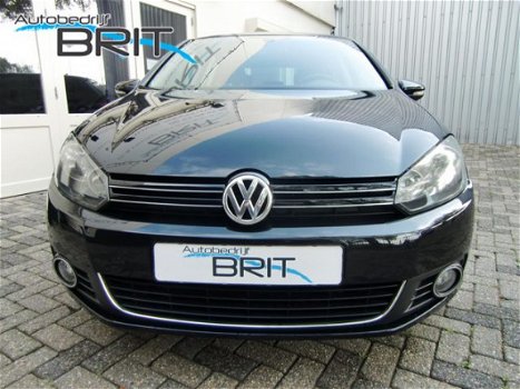 Volkswagen Golf - 1.6 TDI Highline BlueMotion DSG AUTOMAAT, Grote beurt gehad, 100 % in orde - 1