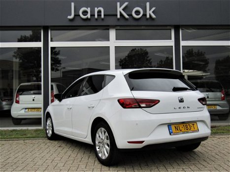 Seat Leon - 1.0 TSi 115 pk Style Connect / Full LED / Camera / Navigatie - 1