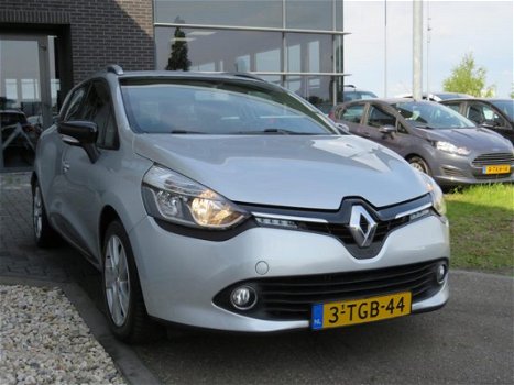 Renault Clio Estate - 1.5 dCi ECO Expression Navi Airco Bluetooth Cruise PDC Armsteun - 1