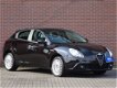 Alfa Romeo Giulietta - 1.4 T Distinctive 17 Inch Blue&Me Climate Cruise 60160 KM - 1 - Thumbnail