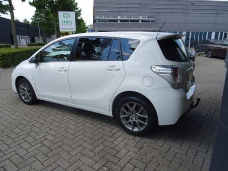 Toyota Verso - 1.8 VVT-i Business Navi - 1