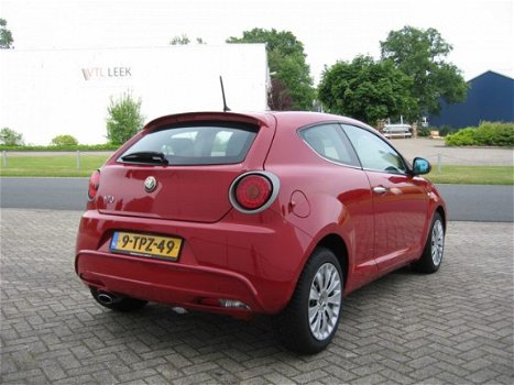 Alfa Romeo MiTo - 0.9 TwinAir Progr. bj.2014, 79.000km, airco, btw auto, inr.mog - 1