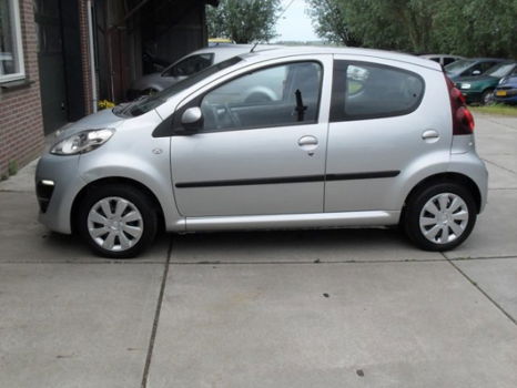 Peugeot 107 - 1.0 Active - 1