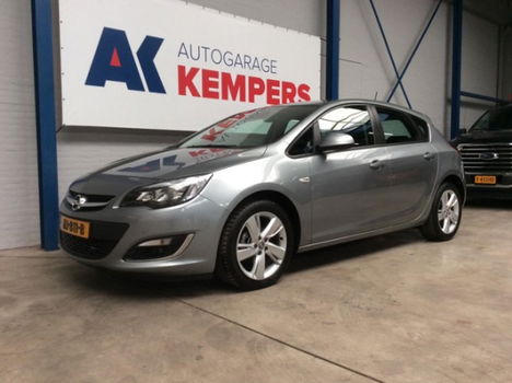 Opel Astra - 1.4 Turbo Design Edition - 1