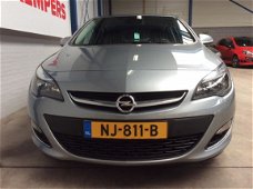 Opel Astra - 1.4 Turbo Design Edition