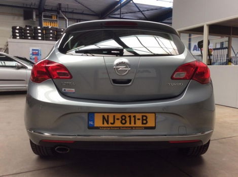 Opel Astra - 1.4 Turbo Design Edition - 1