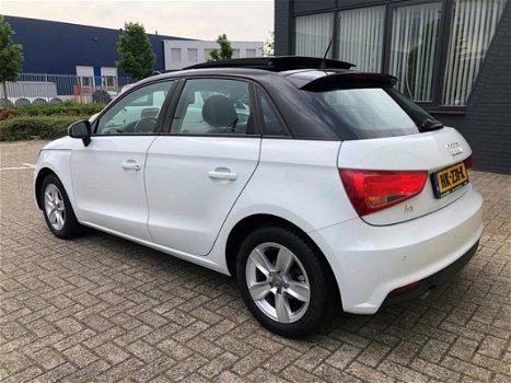 Audi A1 Sportback - 1.4 TDI Pro Line S TRONIC VOL OPTIES PANO NAVI NAP - 1