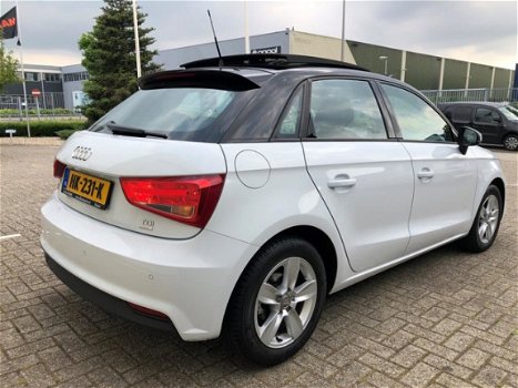 Audi A1 Sportback - 1.4 TDI Pro Line S TRONIC VOL OPTIES PANO NAVI NAP - 1