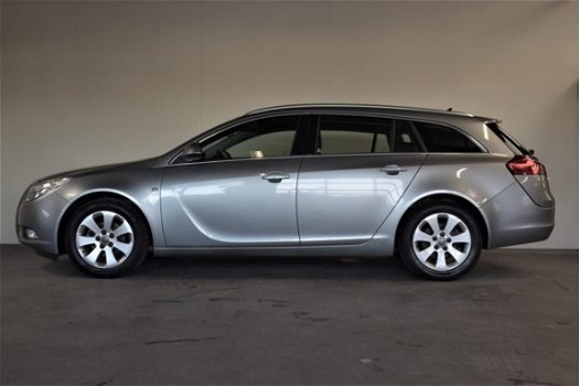 Opel Insignia Sports Tourer - 1.4 Turbo 140PK NIEUWSTAAT/NAVI/LMV/ECC/TREKHAAK - 1