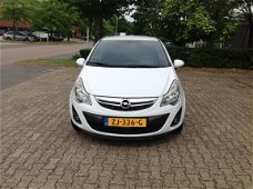 Opel Corsa - 1.2-16V Selection ZEER COMPLETE UITVOERINGAIRCOSTEEKPROEF GEHAD