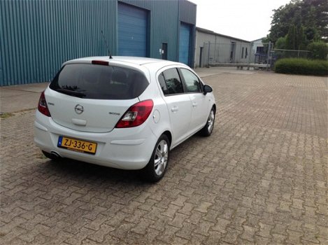 Opel Corsa - 1.2-16V Selection ZEER COMPLETE UITVOERINGAIRCOSTEEKPROEF GEHAD - 1