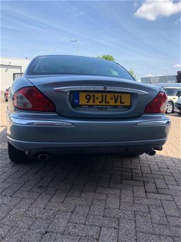 Jaguar X-type - 2.5 V6 - 1