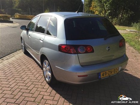 Fiat Croma - 2.2 16v Corporate Premium AUT LPG G3 - 1