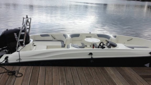 bayliner element XL - 1