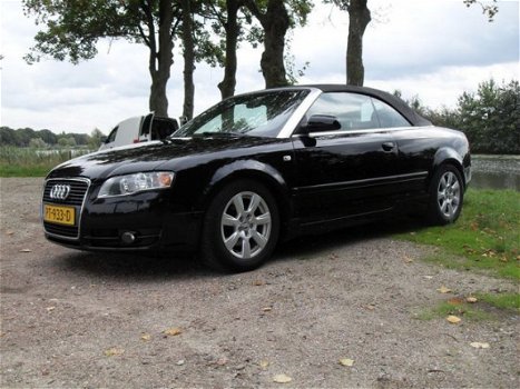 Audi A4 Cabriolet - 2.0 TDI Advance , APK - 1