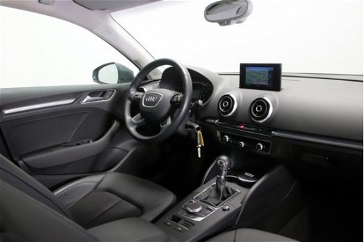 Audi A3 Limousine - 1.6 TDI Ambiente Pro Line Plus Half-Leder Xenon Navi 200x Vw-Audi-Seat-Skoda - 1